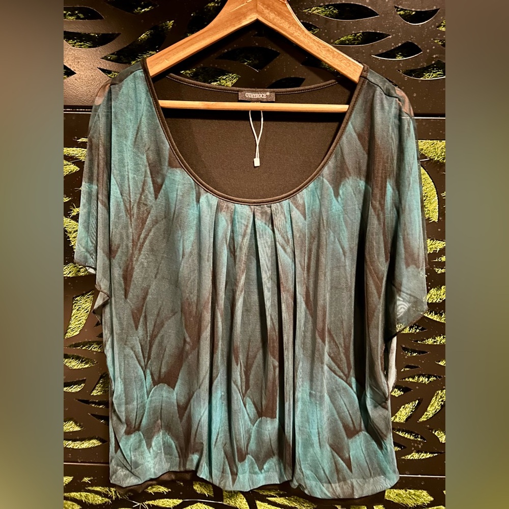 NWOT Othyroce Feather Pattern Blouse, Women's Size 1X